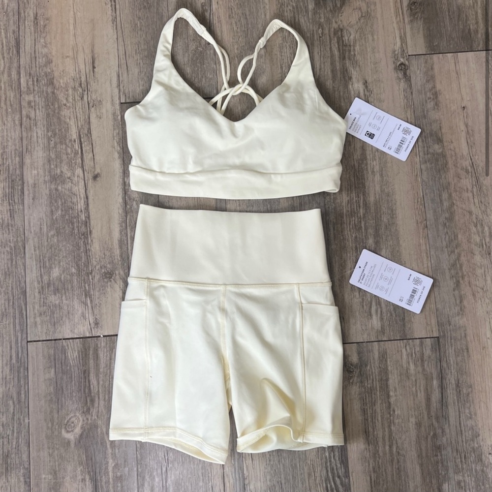 Women's Cream Workout Set